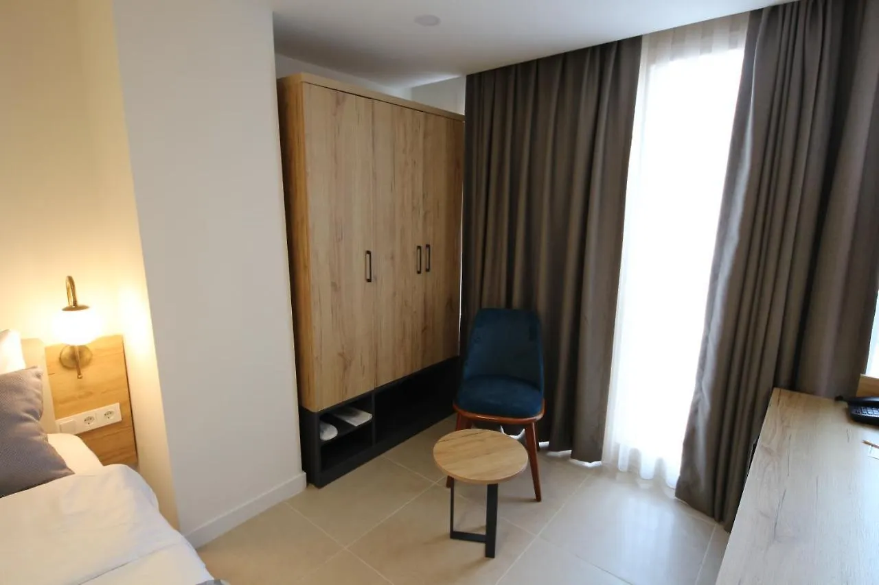 Spilos Guemuelduer Hotel İzmir Turkije