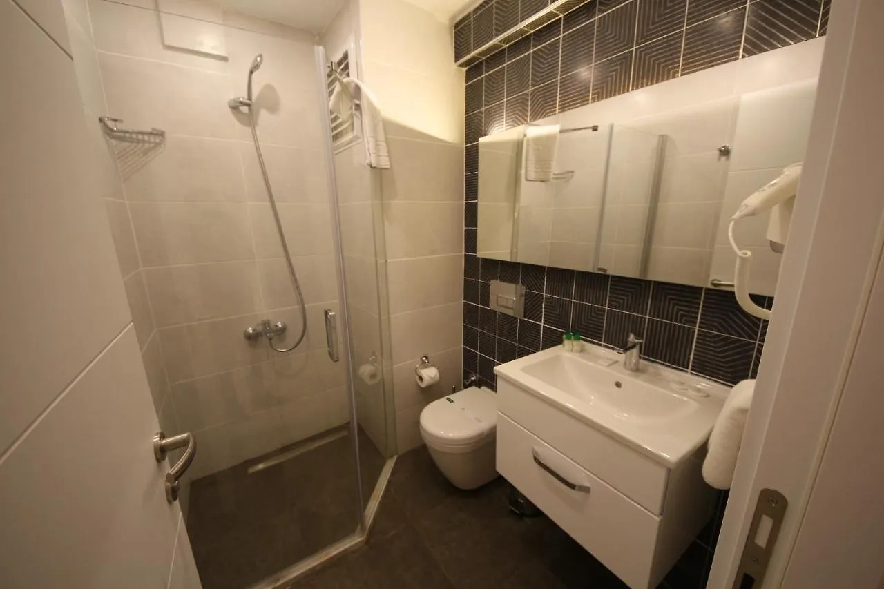 Spilos Guemuelduer Hotel İzmir
