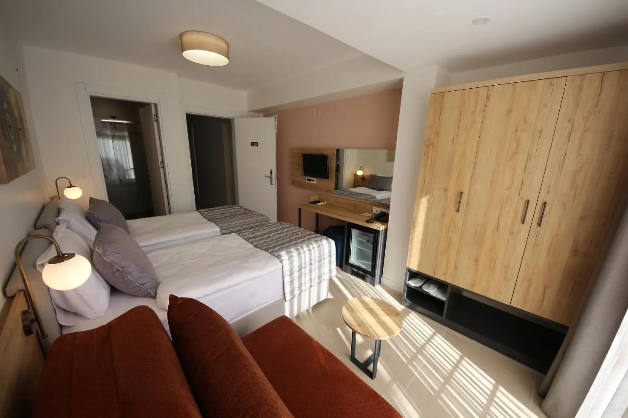 Spilos Guemuelduer Hotel İzmir